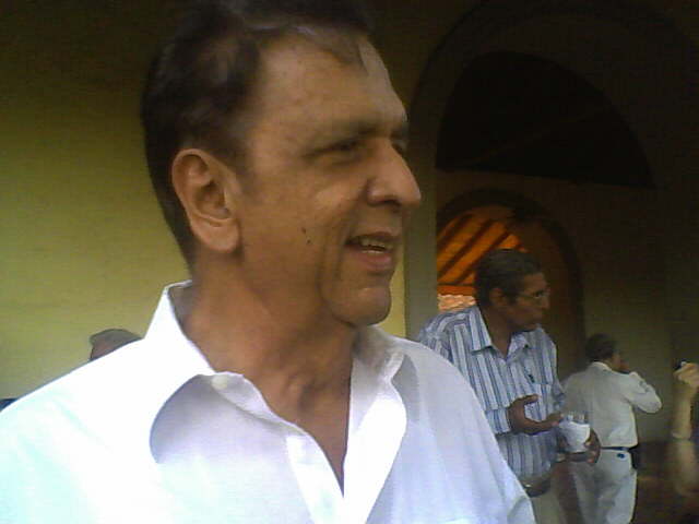 Luis Chamorro M.
